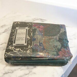 ROYALE -- Full Size Sheets, New, 180 Thread Count, 4 Piece (Top, Fitted, 2 Case)